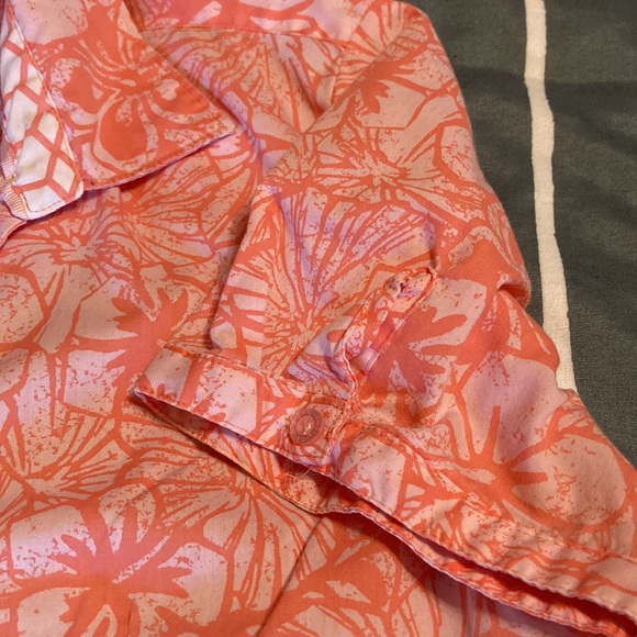 Womens large. Basic Edition short sleeved blouse. Peach. Excellent condition. - Picture 3 of 5